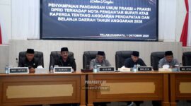 Bupati dan Wakil Bupati Sukabumi menghadiri Rapat Paripurna DPRD