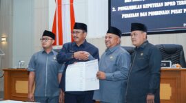 DPRD Kabupaten Sukabumi gelar rapat paripurna, sahkan dua Raperda strategis yakni APBD 2026