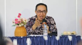 Sekda Sukabumi tekankan pentingnya komitmen bersama dalam percepatan penyaluran KUR untuk memperkuat ekonomi rakyat.