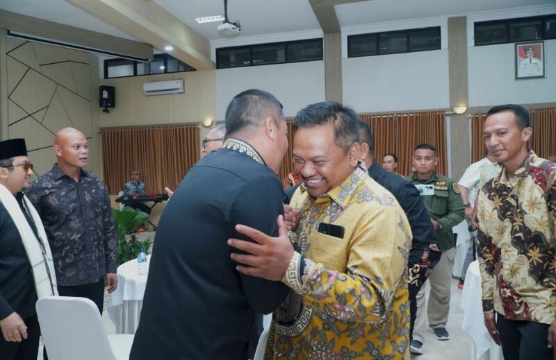 Momen hangat penuh apresiasi mewarnai acara pisah sambut Dandim 0622/Sukabumi