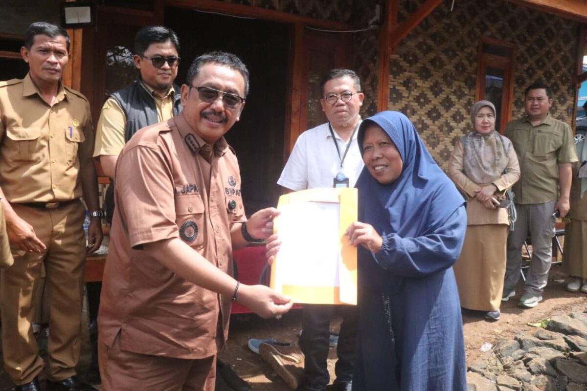 Dinas Perkim Kabupaten Sukabumi memastikan hunian tetap bagi warga terdampak bencana
