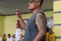 Ketegangan antara aparatur desa dan insan pers kembali mencuat setelah video seorang kades di Ciamis menantang wartawan viral di berbagai grup jurnalis.