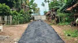 Dinas Perkim Kabupaten Sukabumi bangun jalan lingkungan di Desa Kadununggal