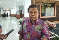 Kuasa Hukum Dede Warsa dan Enang Darsa, H. Agus Sumarna, menyayangkan sikap Komisi I DPRD Kota Bandung