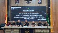 Kejaksaan Negeri Kota Bandung resmi menetapkan Wakil Wali Kota dan seorang anggota DPRD.