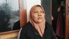 Riri, warga Baleendah, menyampaikan klarifikasi dan hak jawab