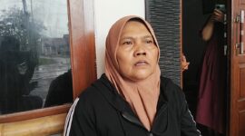 Riri, warga Baleendah, menyampaikan klarifikasi dan hak jawab