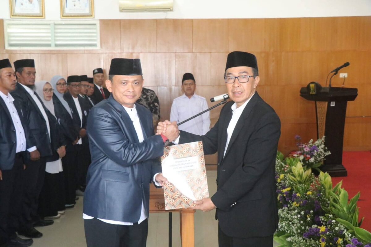 Sekretaris Daerah Kabupaten Sukabumi, H. Ade Suryaman,
