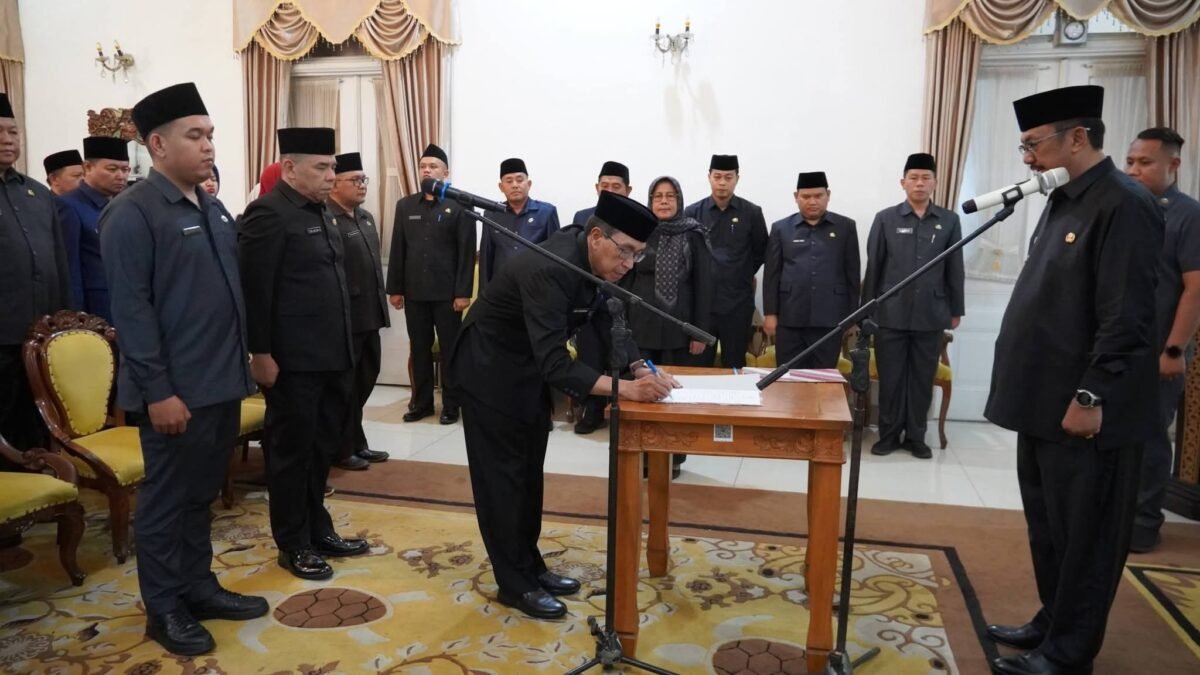 Penguatan struktur organisasi pemerintah daerah menjadi momentum bagi Dinas Perikanan