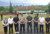Danrem 061/Suryakancana Brigjen TNI Thomas Rajunio melaksanakan kunjungan kerja ke Kodim 0622.