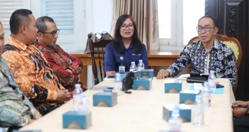 Sekretaris Daerah Kabupaten Sukabumi H. Ade Suryaman