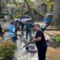 Pemkot Bandung melalui DSDABM menggelar aksi bersih-bersih