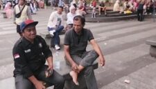 Kawasan Asia Afrika dan Braga dipadati wisatawan pada H+1 Lebaran.