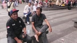 Kawasan Asia Afrika dan Braga dipadati wisatawan pada H+1 Lebaran.