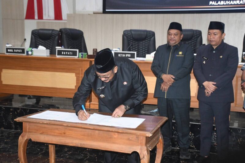 DPRD Kabupaten Sukabumi menggelar Rapat Paripurna