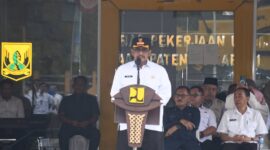 Bupati Sukabumi H. Asep Japar