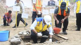 Bupati Sukabumi H Asep Japar