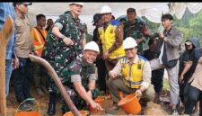 Pembangunan Jembatan Perintis Garuda di Kecamatan Cimanggu resmi dimulai.