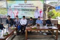Pisah sambut Camat Palabuhanratu menjadi momen penuh haru