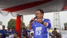 Kebahagiaan bobotoh pecah di Lapang Sepakbola Gumbira.