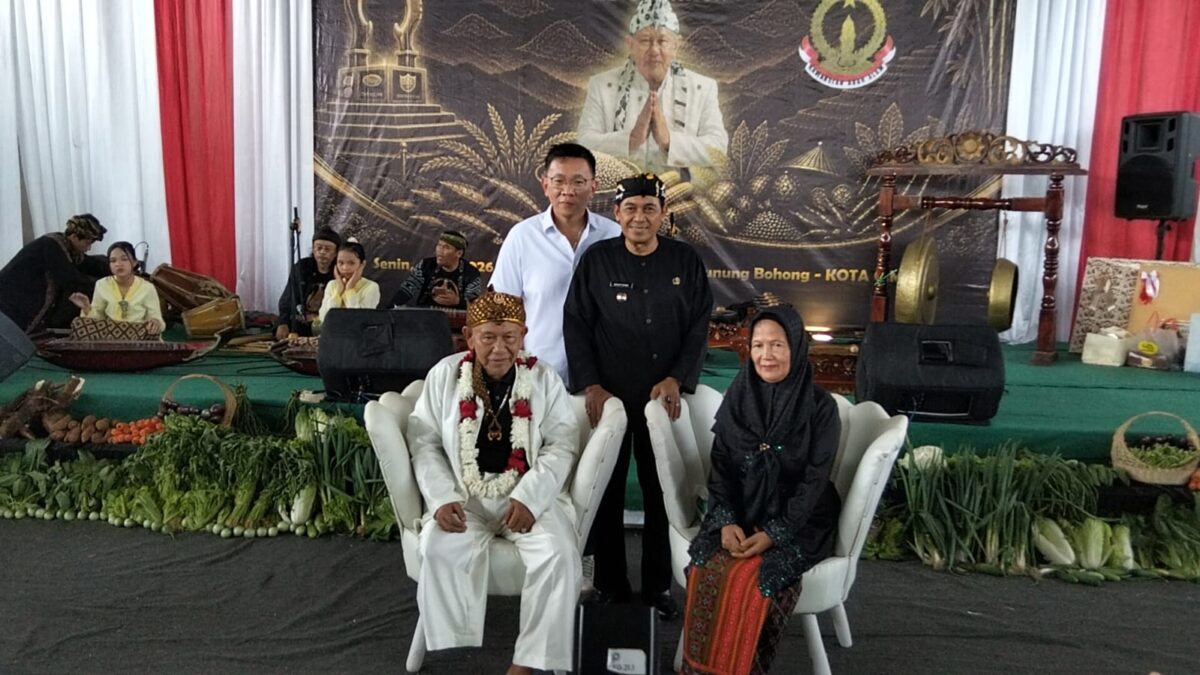Wali Kota Cimahi Ngatiyana menghadiri milad ke-84 Abah Alam