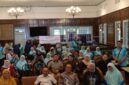 Suasana haru menyelimuti kegiatan penyerahan bantuan