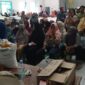 Pemdes Cidadap menyalurkan bantuan beras dan minyak goreng