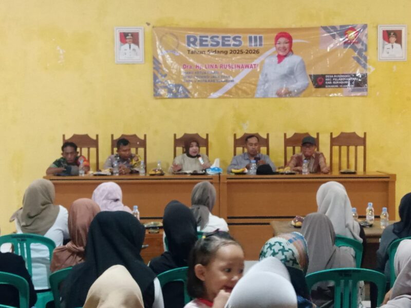Dra. Hj. Lina Ruslinawati, Wakil Ketua Komisi II DPRD Provinsi Jawa Barat,