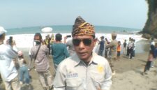 Semangat kebersamaan dan gotong royong mewarnai Perayaan Hari Nelayan Cisolok ke-29