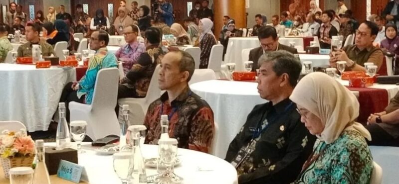 Komitmen membangun desa