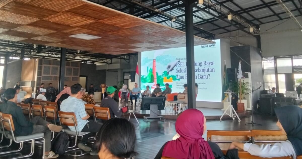 Persoalan sampah di Bandung Raya kembali menjadi sorotan.