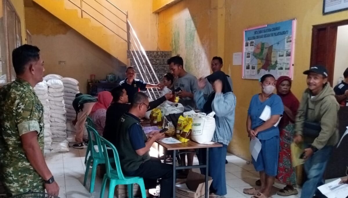 Pemdes Cimanggu kembali menyalurkan bantuan ketahanan pangan.