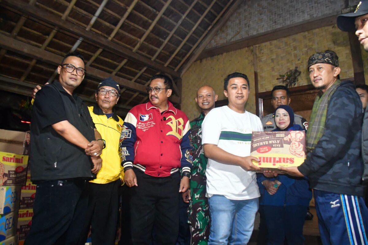 Kebakaran hebat melanda Kampung Adat Ciptamulya,