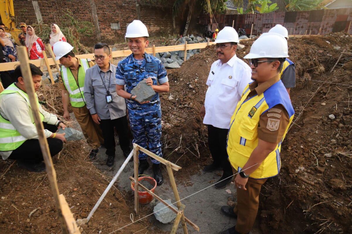 Pembangunan Kantor Kecamatan Surade dan Kecamatan Ciracap resmi dimulai