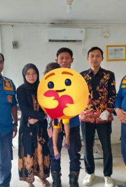 Damkarmat Tangani Operasi Nonkebakaran, Berhasil Lepaskan Anting yang Tersangkut di Telinga Anak