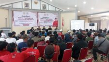 Ratusan nelayan di Palabuhanratu mengikuti kegiatan Sosialisasi Empat Pilar MPR RI