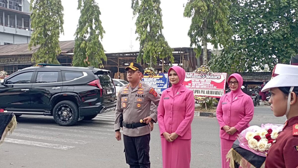 Tongkat estafet kepemimpinan di Polres Sukabumi resmi berganti.