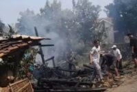 Peristiwa kebakaran rumah yang terjadi di Kampung Cibodas