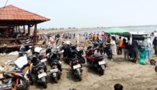 Pantai Batu Bintang.