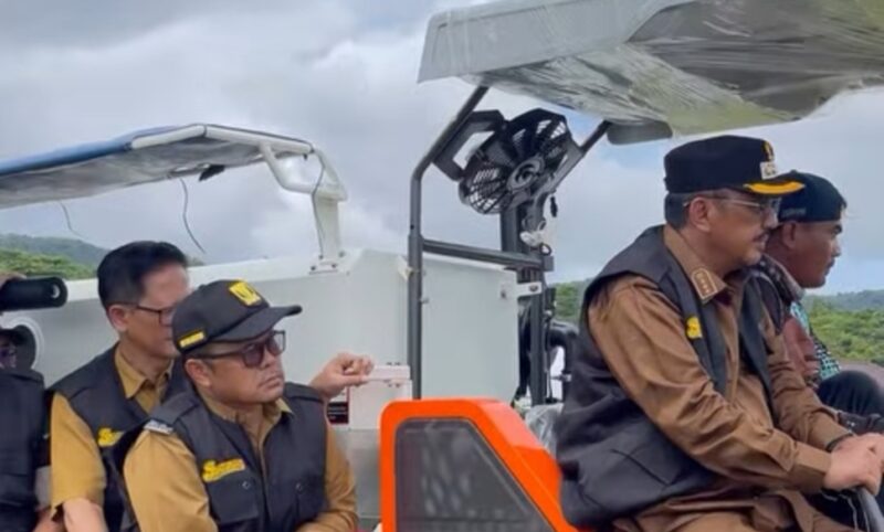 Empat unit Rai-Herkules CH 70 siap mendukung mekanisasi pertanian di Kabupaten Sukabumi.