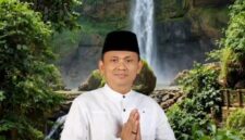 Kepala Dinas Pariwisata Kabupaten Sukabumi.
