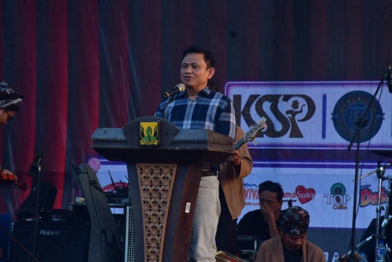 Dinas Pariwisata Kabupaten Sukabumi mendorong Plara Fest menjadi ruang kolaborasi seni,
