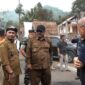 Wakil Ketua DPR RI Saan Mustofa bersama Bupati Sukabumi H. Asep Japar