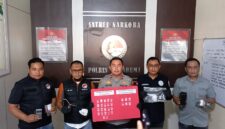 Polres Sukabumi mengungkap perkembangan penanganan kasus dugaan keterlibatan oknum Kepala Desa