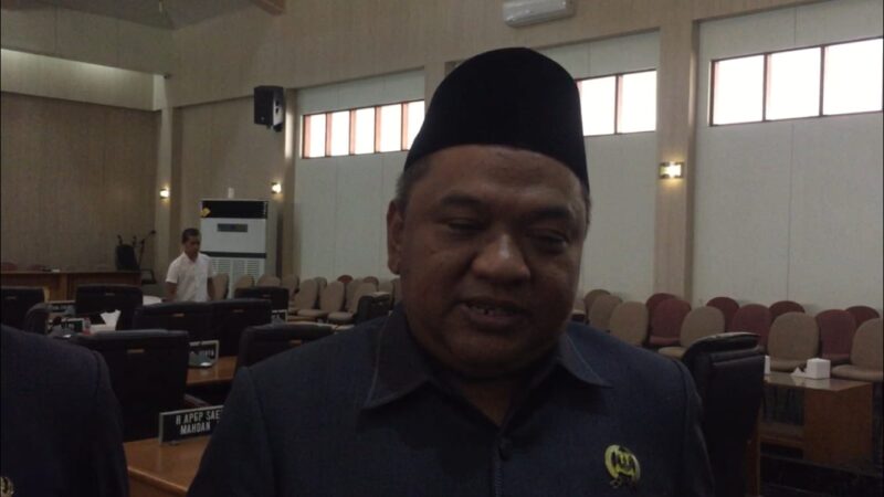 Ketua DPRD Kabupaten Sukabumi Budi Azhar Mutawali