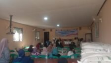 Sebanyak 1.803 Keluarga Penerima Manfaat (KPM) di Desa Pasirsuren,