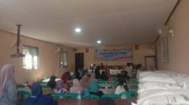 Sebanyak 1.803 Keluarga Penerima Manfaat (KPM) di Desa Pasirsuren,