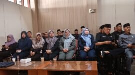 Kasubag Umum dan Kepegawaian DPMD Kabupaten Sukabumi, Tina,