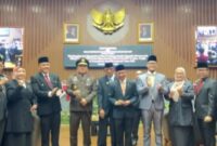 DPRD Kota Bandung mengikuti Rapat Paripurna dalam rangka memperingati HUT ke-81