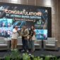 Penghargaan tersebut diserahkan langsung dalam ajang BuildNext One Day Exhibition 2026 